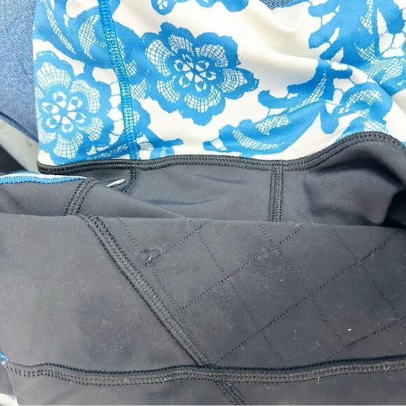 Lululemon Run Toasty Tech Tight - Picture 2 of 5